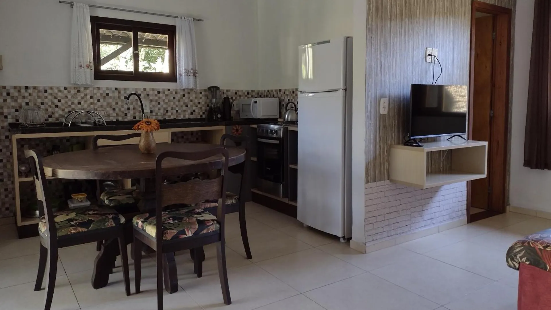 Casa Com Otima Localizacao A 100 Metros Da Praia Porto Belo 0*,