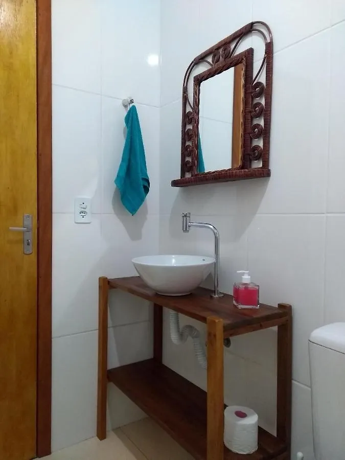 Ferienhaus Casa Com Otima Localizacao A 100 Metros Da Praia Portobelo