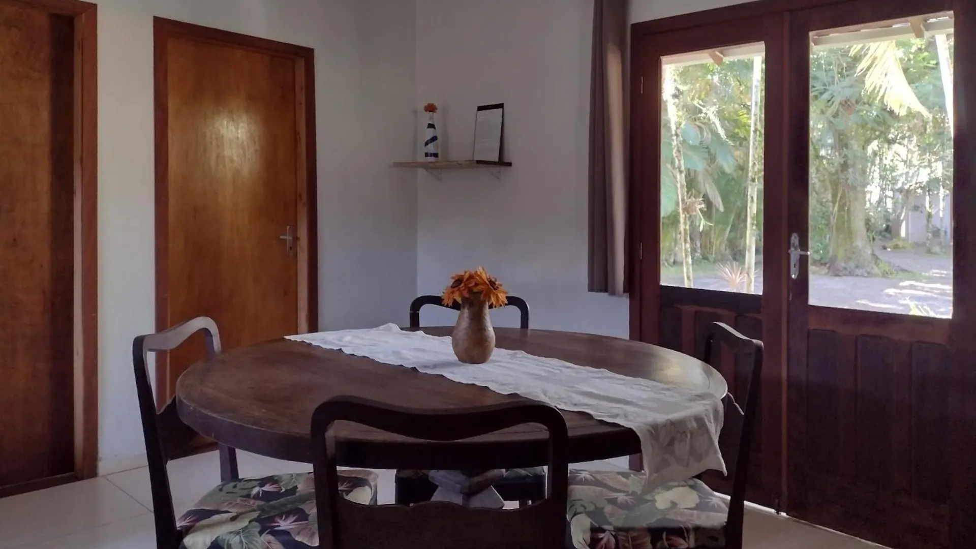 Casa Com Otima Localizacao A 100 Metros Da Praia Portobelo 0*,  Brasilien